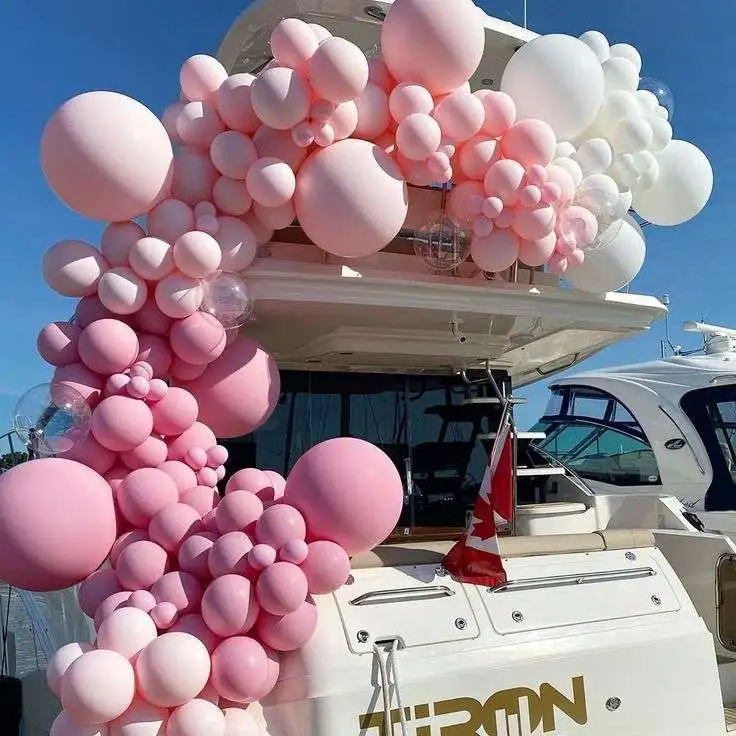 Luxury yacht birthday decoration
