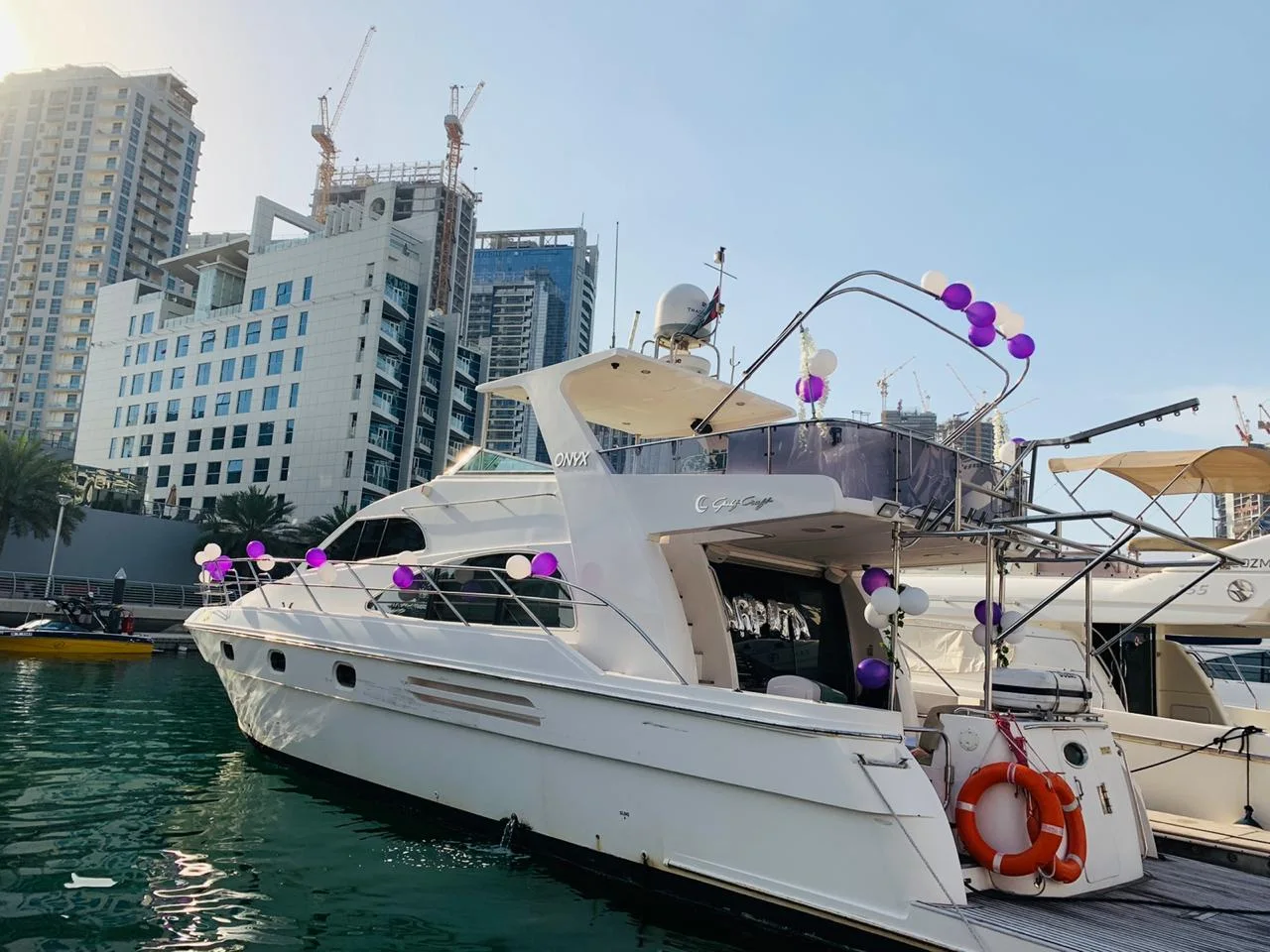 Birthday Yacht Party Dubai – Up to 30 Guests