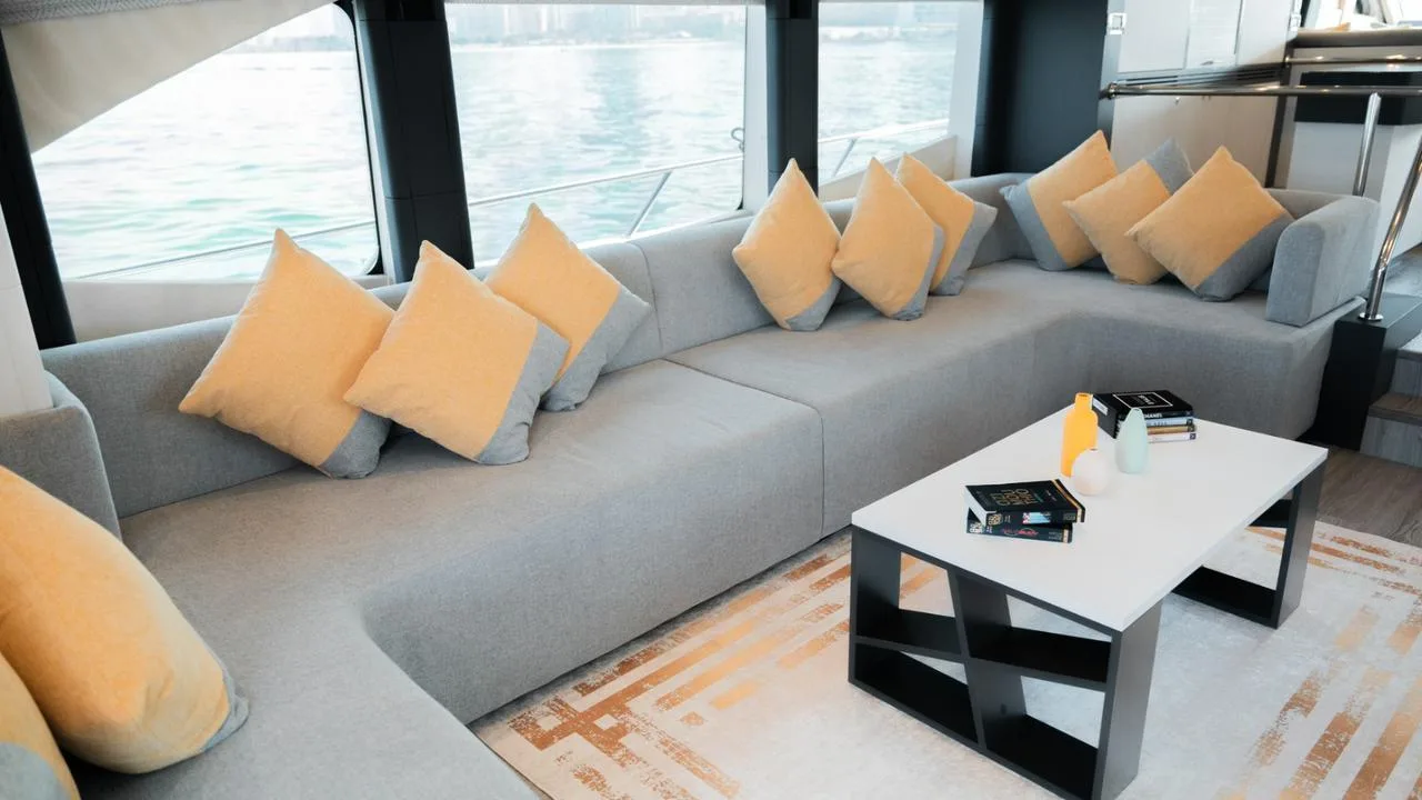 77ft Majesty gallery image 2