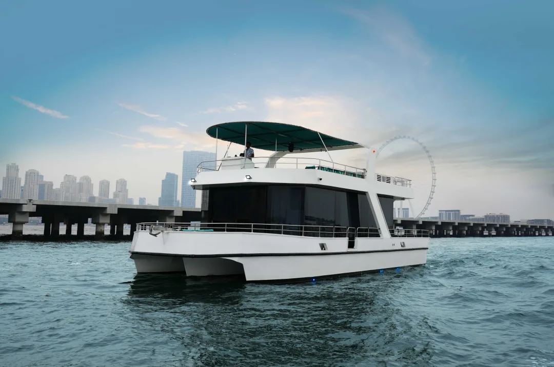 CW 70ft Party Yacht gallery image 2